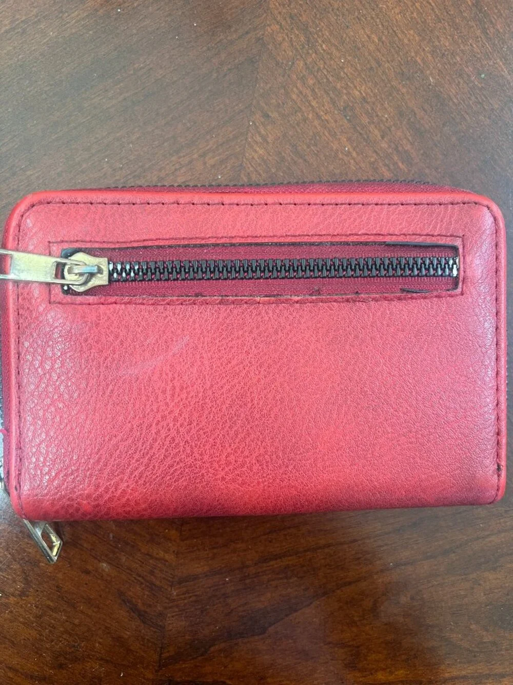 Vintage Style Red Faux Leather Zip Around Wallet Organizer
